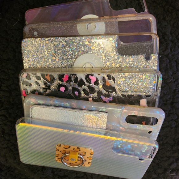 Galaxy S21 + cases - Picture 2 of 2